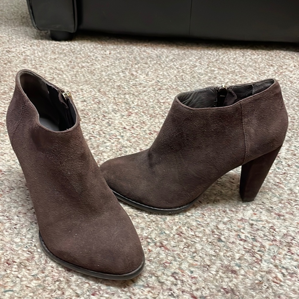Elizabeth and James boots